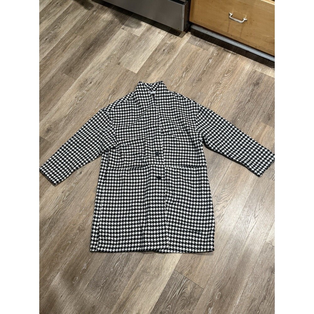 Old Navy Women's Black/White Houndstooth Button-Front Collared Overcoat Size L